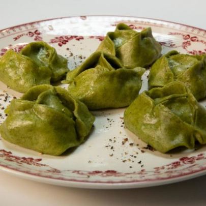 Зеленые манты с тыквой