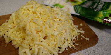 мясо по-французски с грибами и помидорами