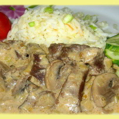 Бефстроганов с шампиньонами
