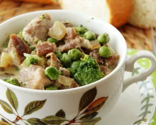 Индейка с брокколи