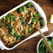 Рецепт Куриного филе с брокколи под соусом в духовке