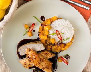 Куриное филе с манговым чатни