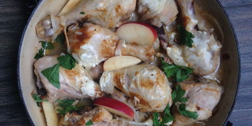 Рецепт куриных ножек с яблоками