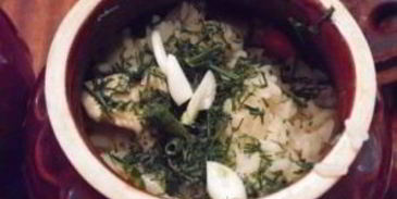 курица с рисом в горшочке