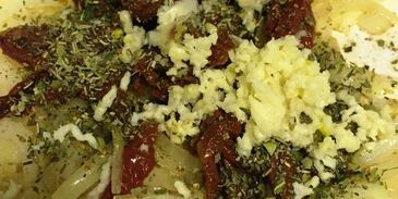 курица в кокосовом молоке с вялеными томатами