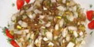 сазан, фаршированный икрой и сухарями