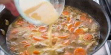 свинина в соусе с лапшой