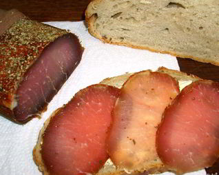 Вяленая свинина со специями