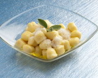 Ньокки с пармезаном и рукколой