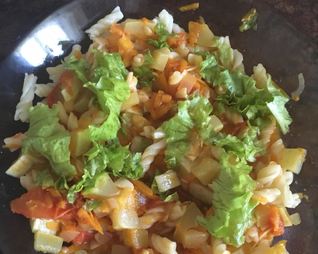 Кабачки тушеные с луком и помидорами