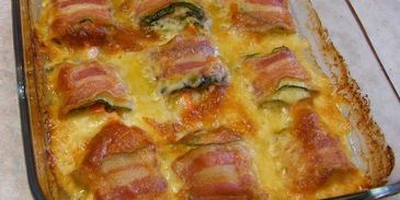 кабачки запеченые с морковью, сыром, беконом