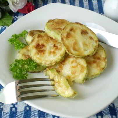 Кабачки, жареные в муке