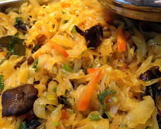 Капуста с опятами