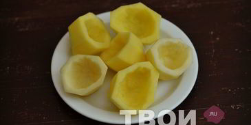 картофель, фаршированный фаршем