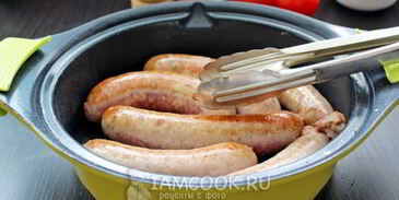 колбаски с фасолью в томатном соусе