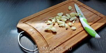 колбаски с фасолью в томатном соусе