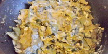 лобио из стручковой фасоли с яйцом по-грузински