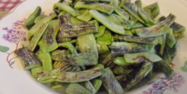 лобио из стручковой фасоли с яйцом по-грузински