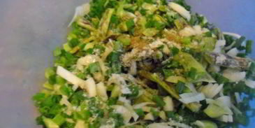 лобио из стручковой фасоли с яйцом по-грузински