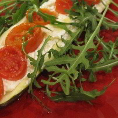 Цукини, фаршированные фетой