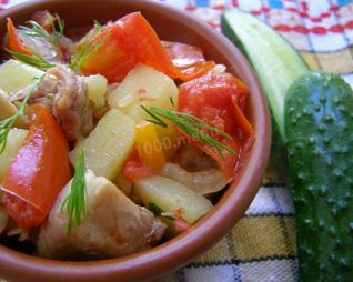 Тушеная картошка со свининой