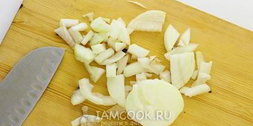 тушеные кабачки с морковью и луком