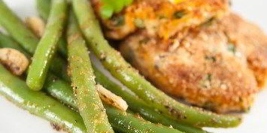 Рецепт зеленой фасоли с горчичной заправкой и луком-шалотом