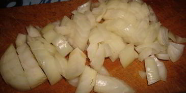 куриная печень с ананасами и гречкой