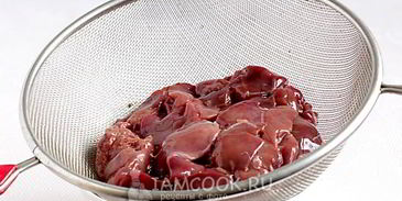 куриная печень жареная с луком