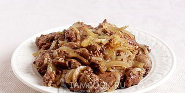 куриная печень жареная с луком