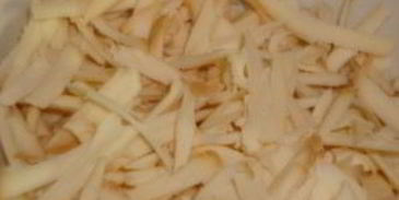 печень говяжья тушеная