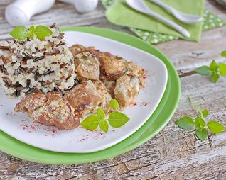 Печень кролика на сковороде