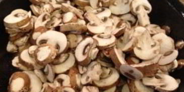 печень с грибами