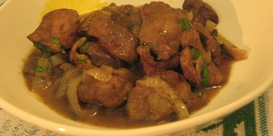 Рецепт печени теленка с луком в кисло-сладком соусе