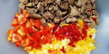 запеченные куриные грудки с печенью