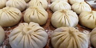 хинкали с бараниной и индейкой на пару