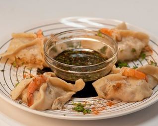 Китайские паровые пельмени дим сам