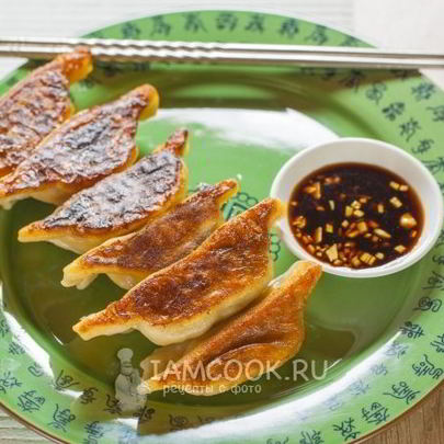 Китайские жареные пельмени