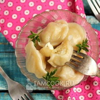 Пельмени с черной редькой