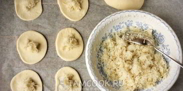 пельмени с черной редькой