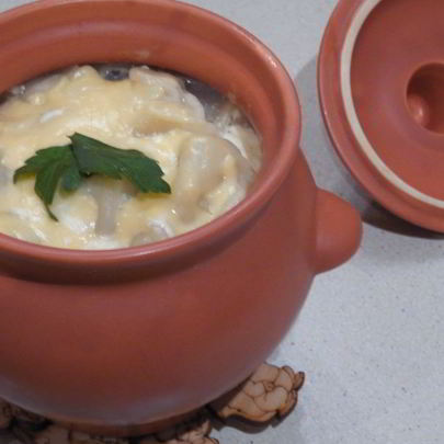 Пельмени в горшочках