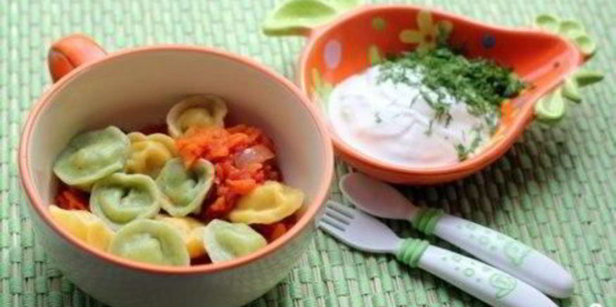 Рецепт разноцветных пельменей с рыбой