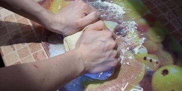 универсальное тесто для вареников, пельменей, поз, чебуреков