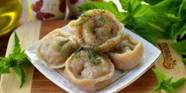 вегетарианские пельмени с кабачками