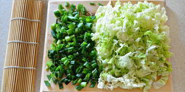 японские жареные пельмени гедза