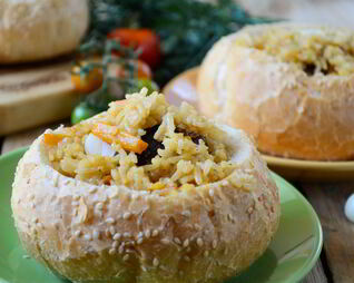 Булочки, фаршированные пловом