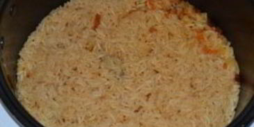 булочки, фаршированные пловом