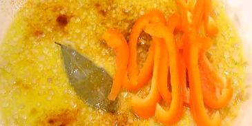 паэлья с артишоками, горохом и сладким перцем