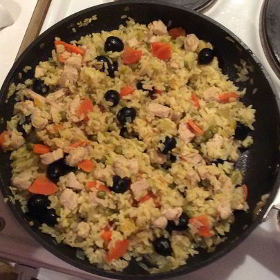 Паэлья с курицей и овощами