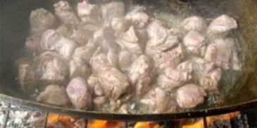 плов из баранины в казане